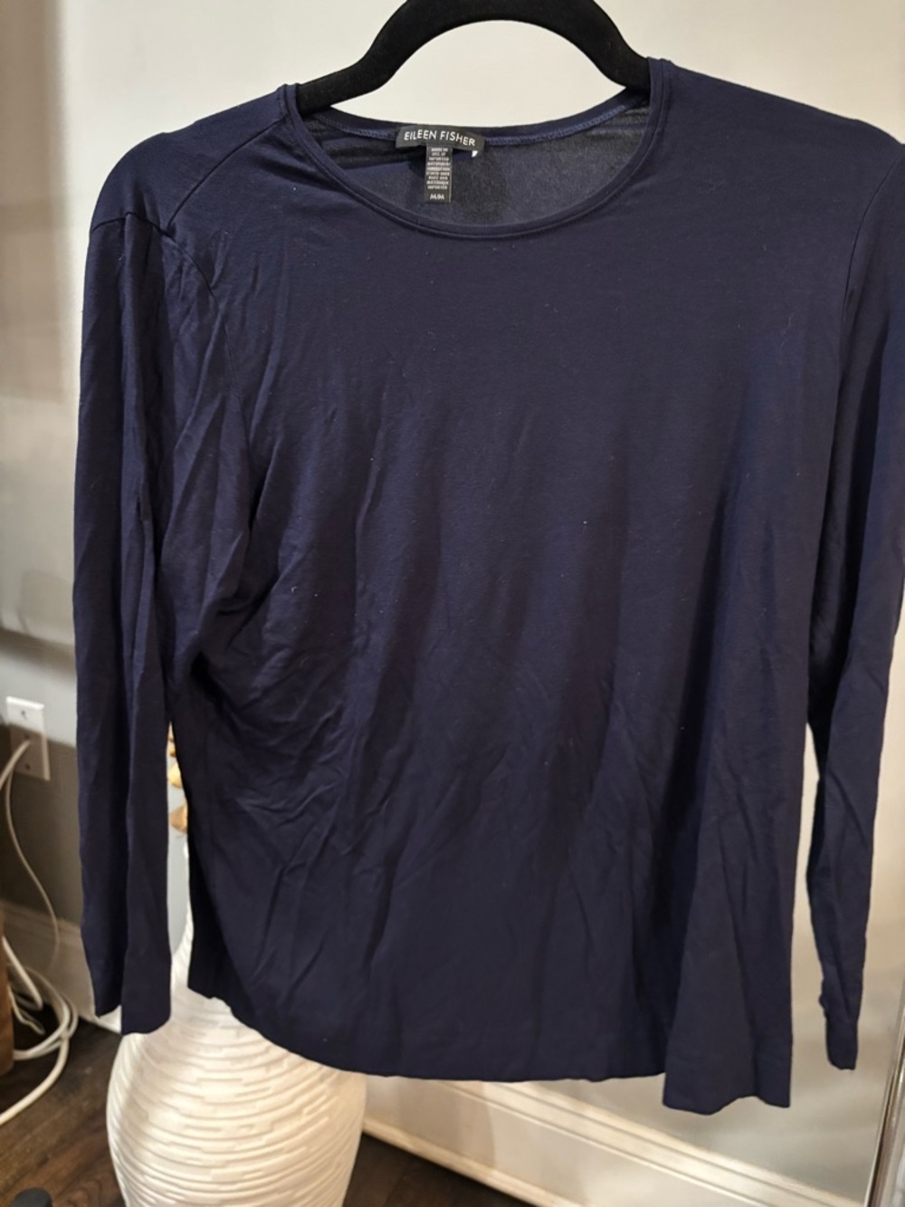Eileen Fisher women’s Navy Short Crew Neck Top size medium